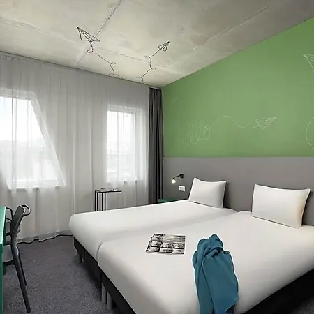 Ibis Styles Airport 3* Budapest