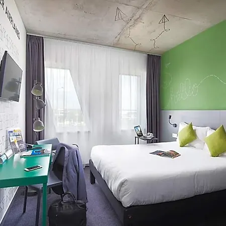 Ibis Styles Airport 3*