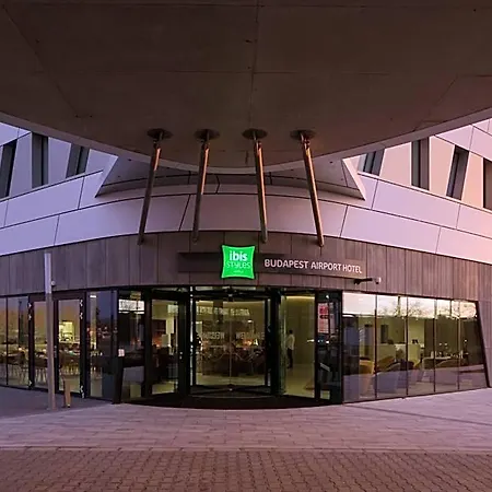 Ibis Styles Airport Hotel 3*