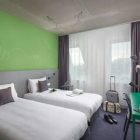 Hotel Ibis Styles Airport