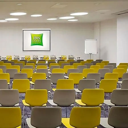 Ibis Styles Airport