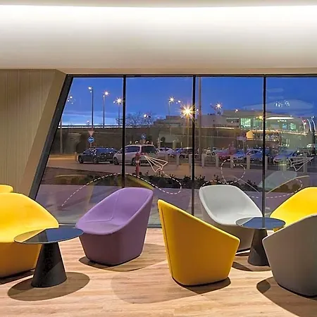 Ibis Styles Airport